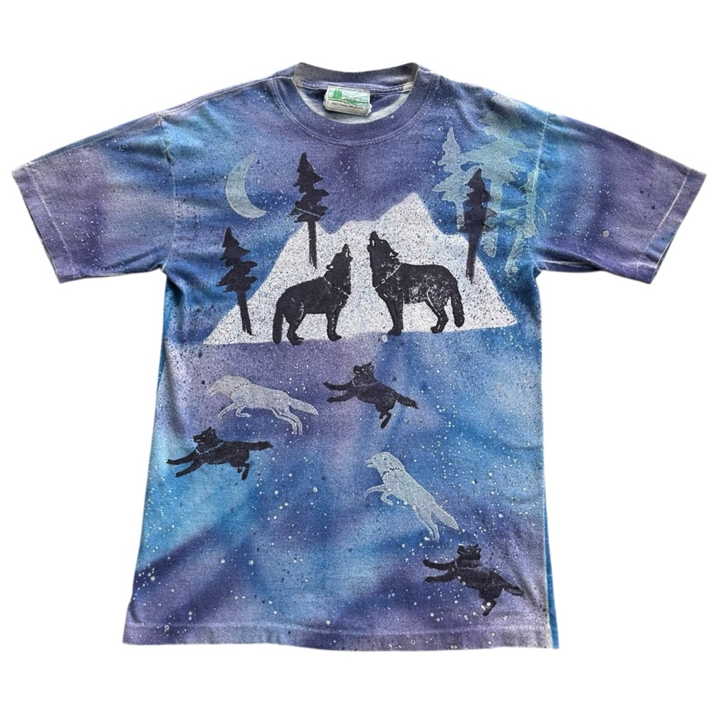 VTG National Geographic blue & purple wolf and mountain scenic tee